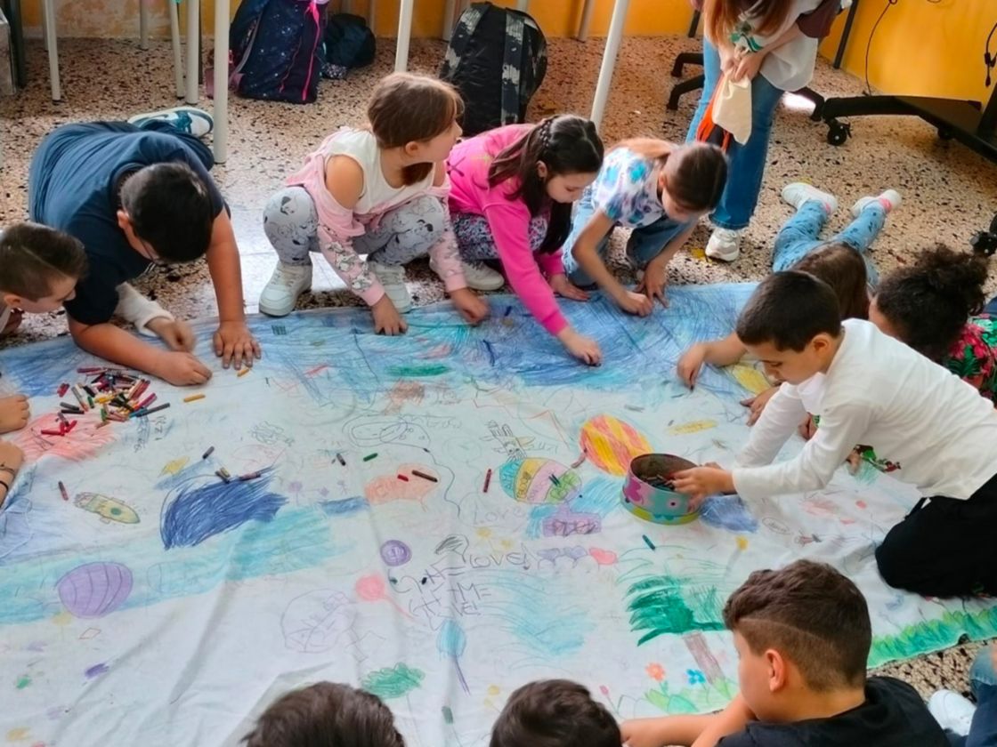 Bambini che dipingono