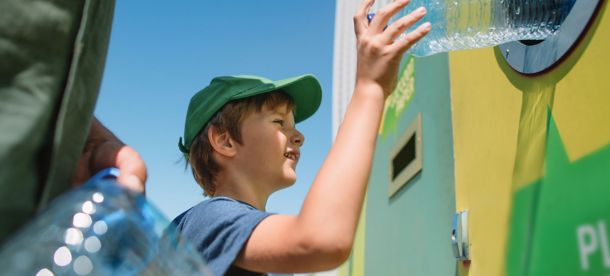 Plenitude, énergie, électricité, recyclage du plastique