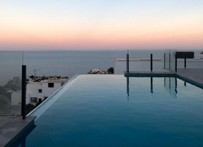 Plenitude, Énergie, Écologie, Panneaux solaires pour chauffer sa piscine