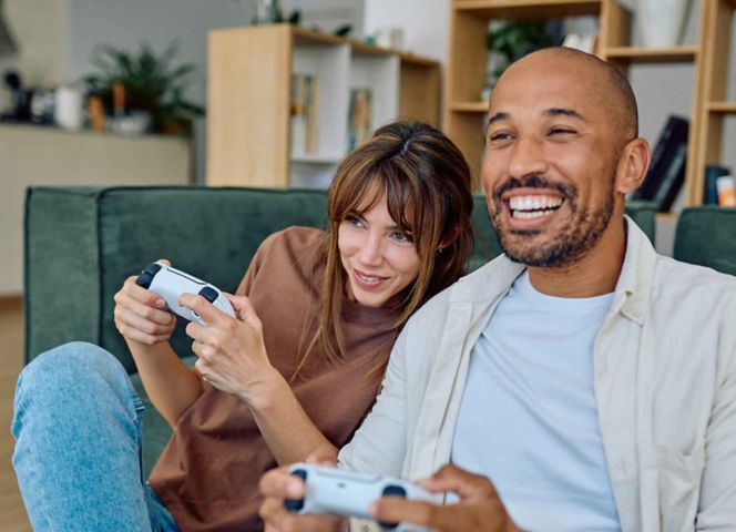 Plenitude, énergie, écologie, empreinte carbone jeux vidéo physique et numérique