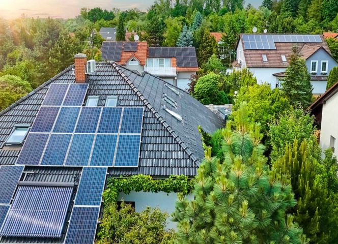 Plenitude, énergie, électricité, énergies renouvelables et fossiles